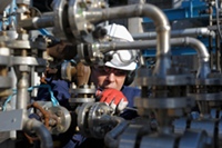 Oil Companies Face Asbestos Claims